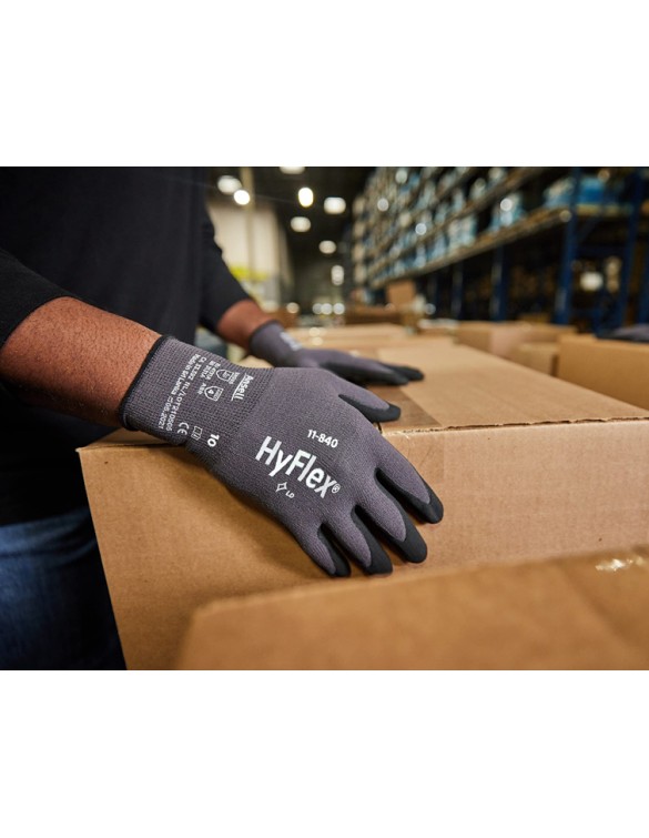 Ansell Hyflex 11-840 general purpose nitrile gloves